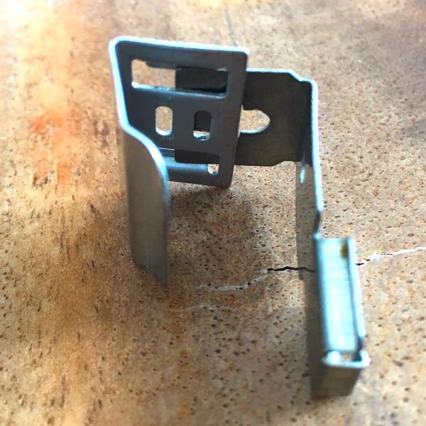 Artikelbild des Artikels “Klemmträger V2A Stahl Klemmbereich von 7 - 15 mm “